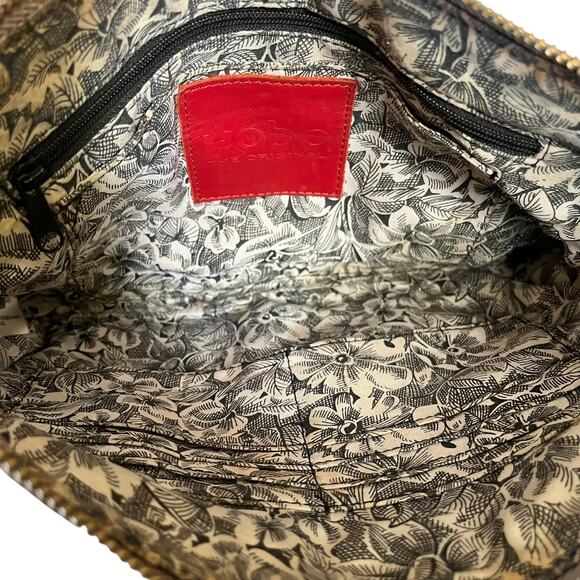 HOBO Light Brown Vintage Leather Slouchy Wristlet Handbag - Picture 4 of 10